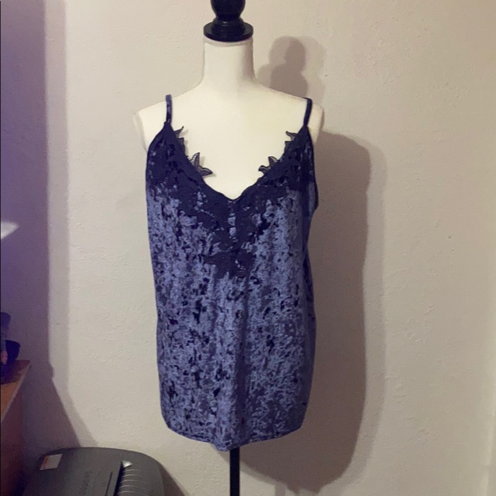 Lace trim cami